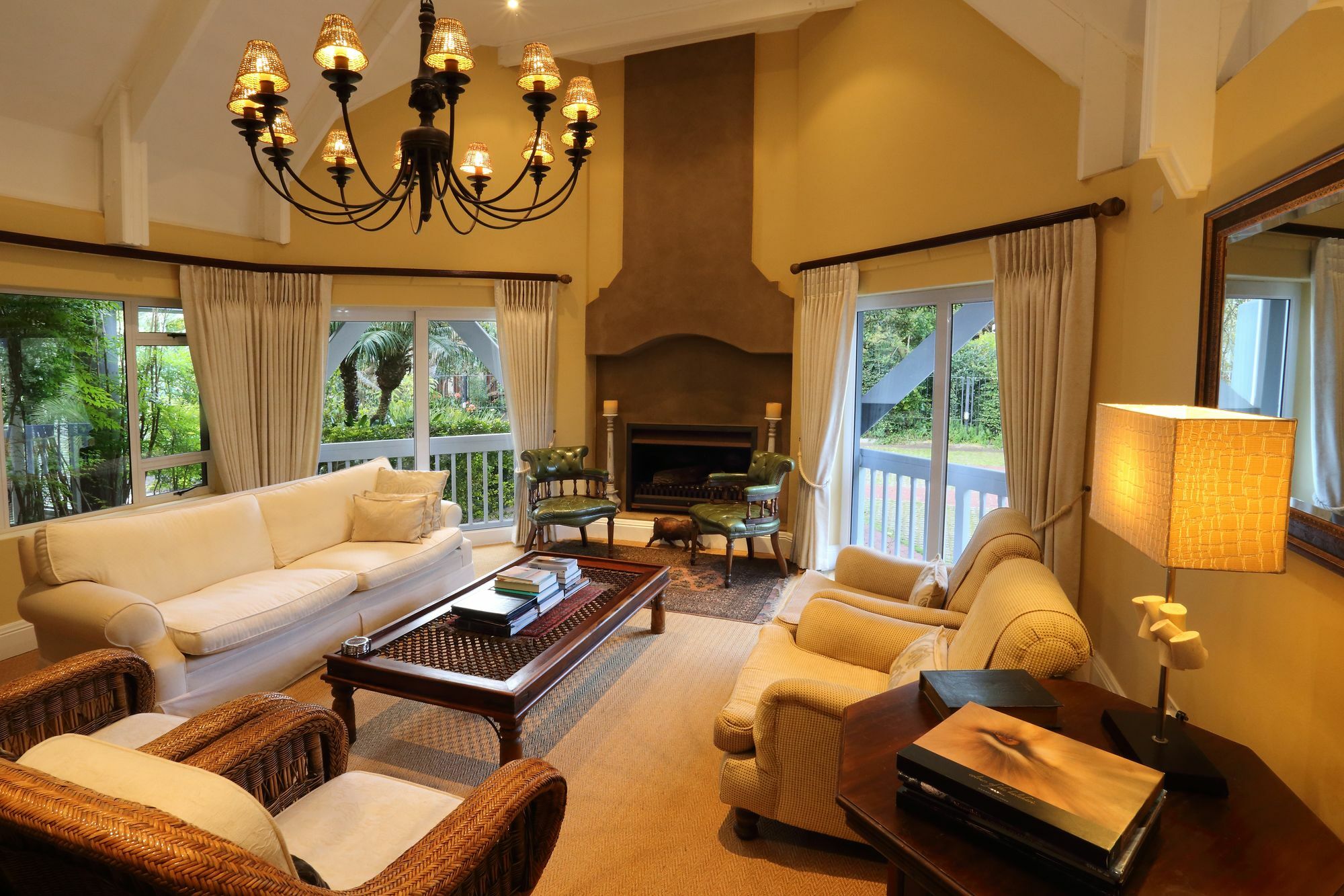 Serendipity Country House & Restaurant Wilderness Exterior photo